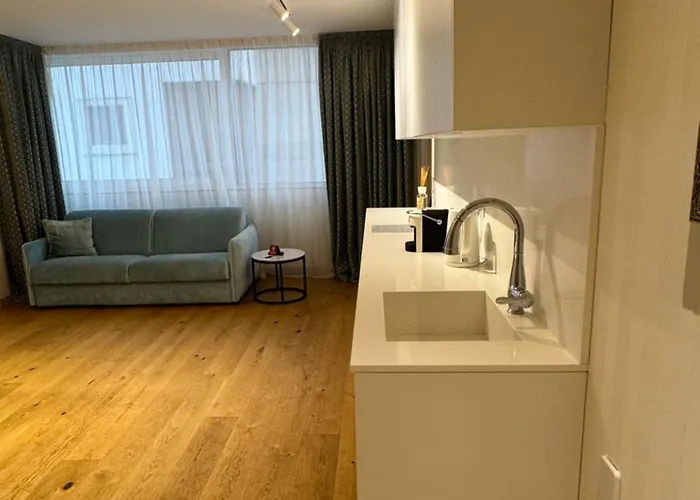 Seven Luxury Lägenhet Tirana