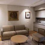 Seven Luxury * Tirana