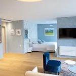 Seven Luxury Apartment